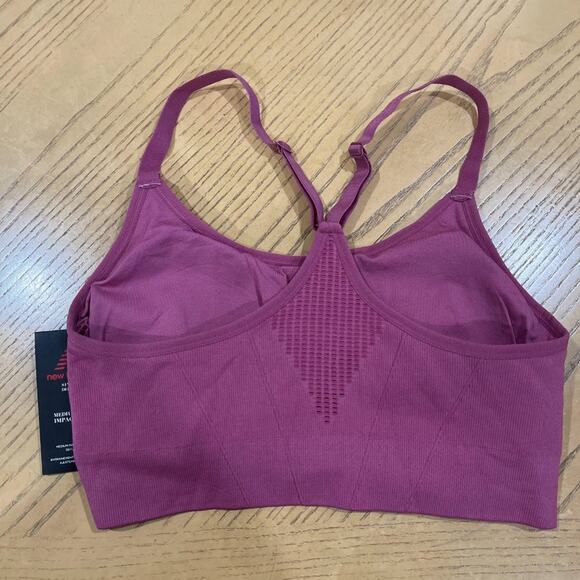0394 New Women's New Balance Purple Sports Bra - Picture 8 of 11